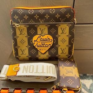 Louis Vuitton Nigo Trio Messenger